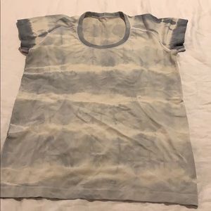 Lululemon Swiftly Tech tie dye shirt